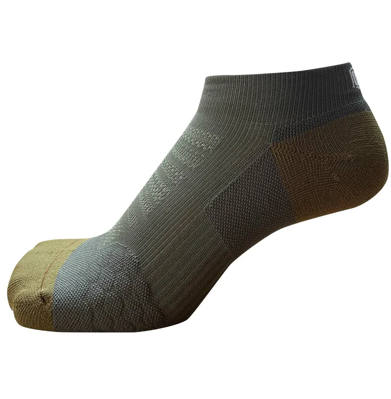Japan Oleno Comod(y) Tie Short Socks